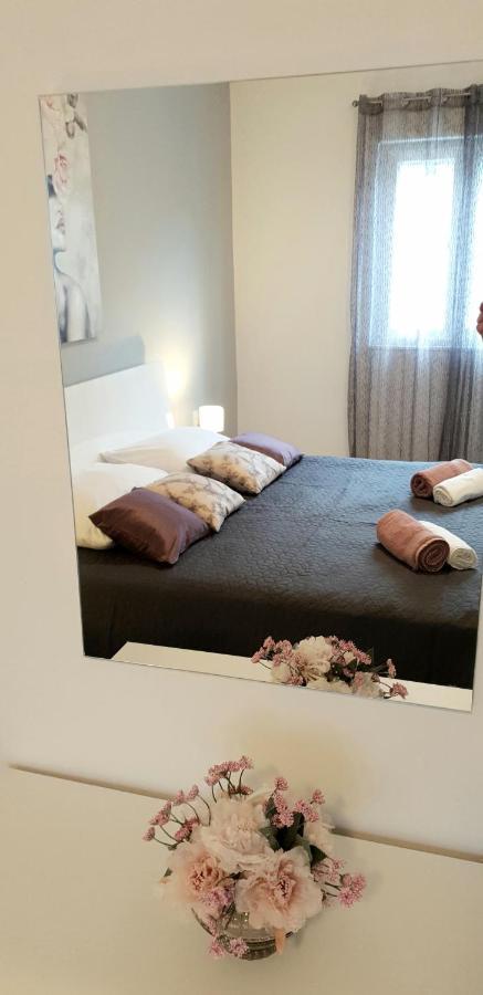 Apartman Zizula Kaštela Zewnętrze zdjęcie