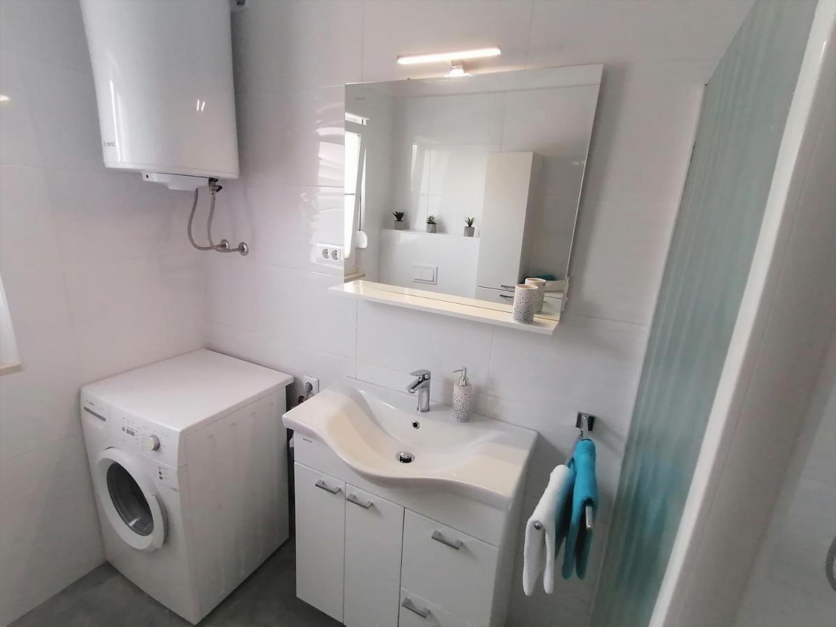 Apartman Zizula Kaštela Zewnętrze zdjęcie