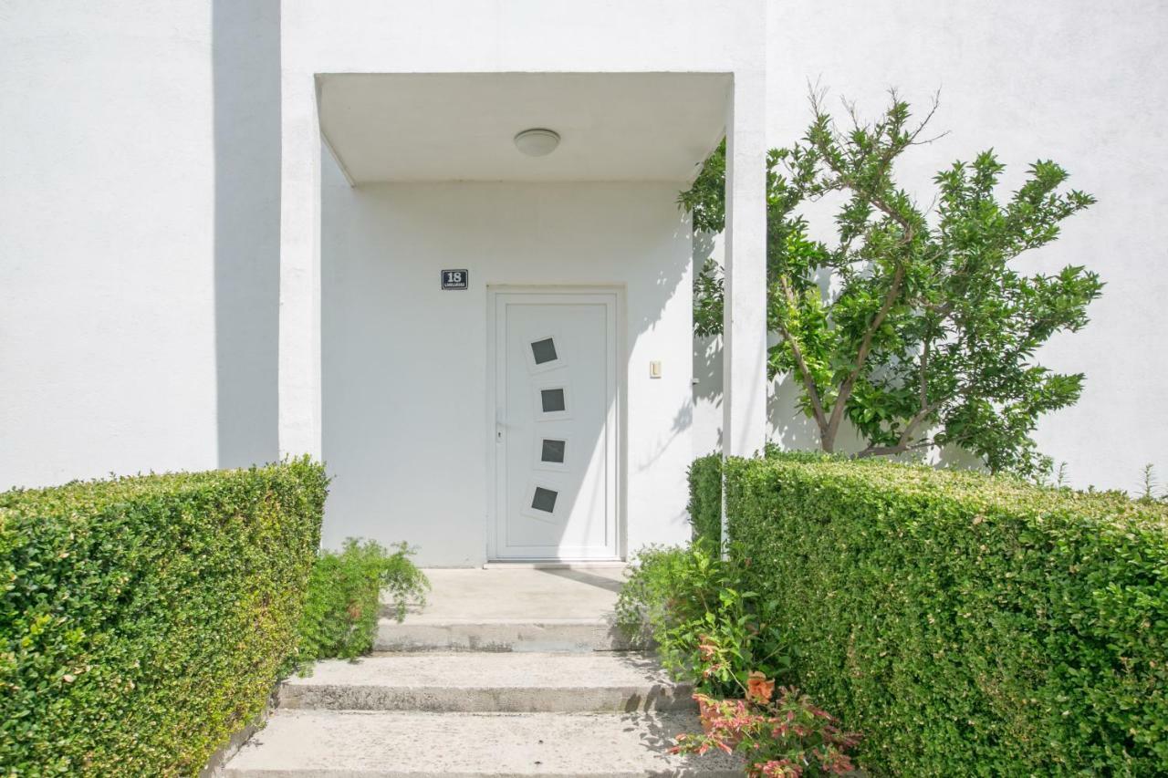 Apartman Zizula Kaštela Zewnętrze zdjęcie