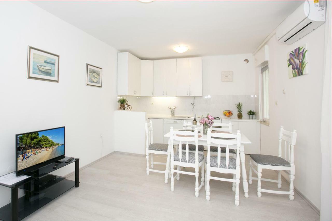 Apartman Zizula Kaštela Zewnętrze zdjęcie