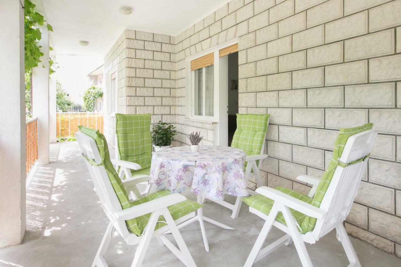 Apartman Zizula Kaštela Zewnętrze zdjęcie
